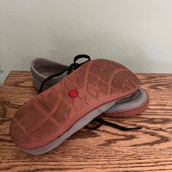 Astral Men’s Loyak Grey Shoe Size 8 Lightly Used - Picture 5 of 6